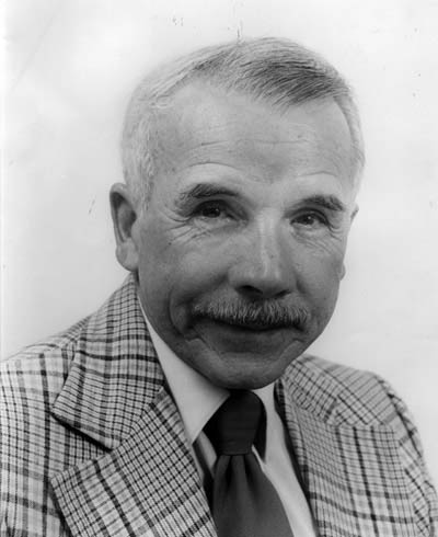 Jorge E. Mora Urpí